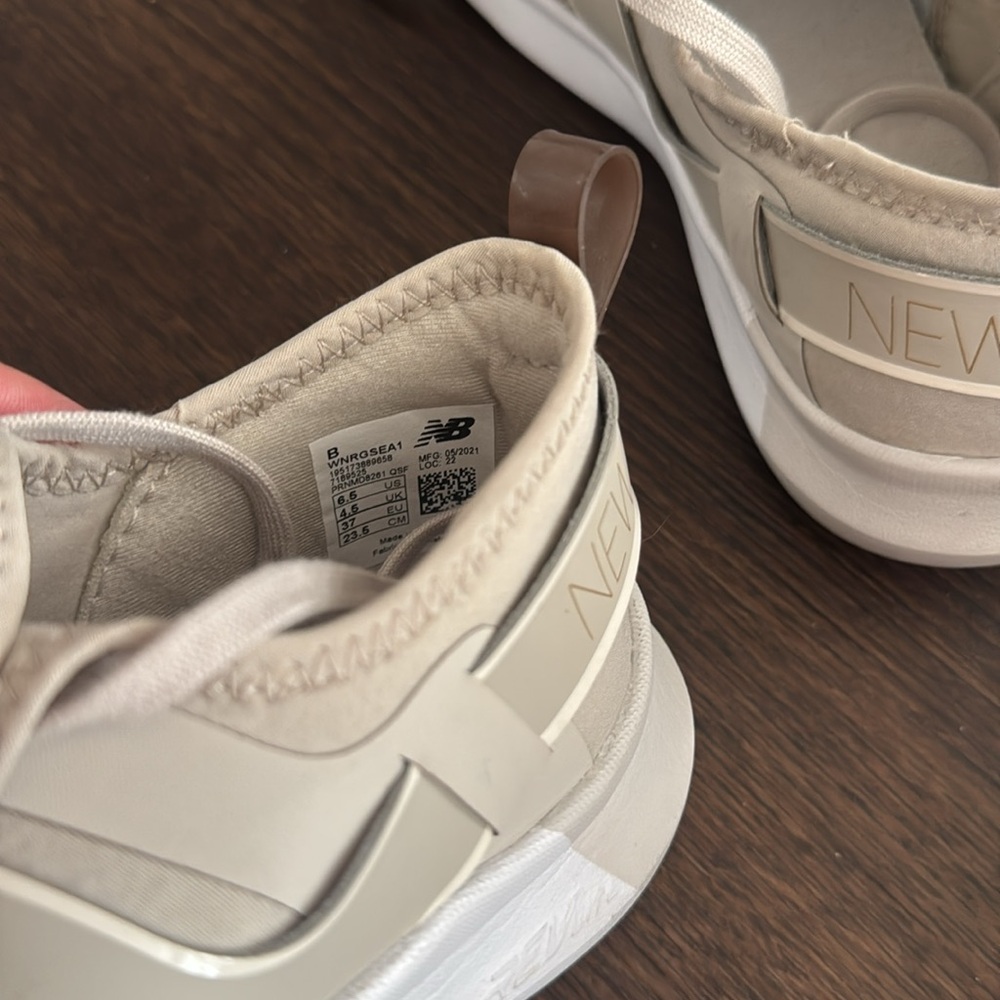 New Balance Nergize Sport Shoes - Picture 7 of 7